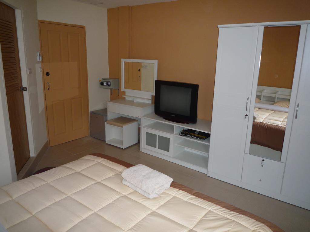 Marine Paradise Pattaya Habitación foto