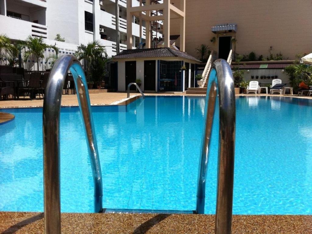 Marine Paradise Pattaya Exterior foto